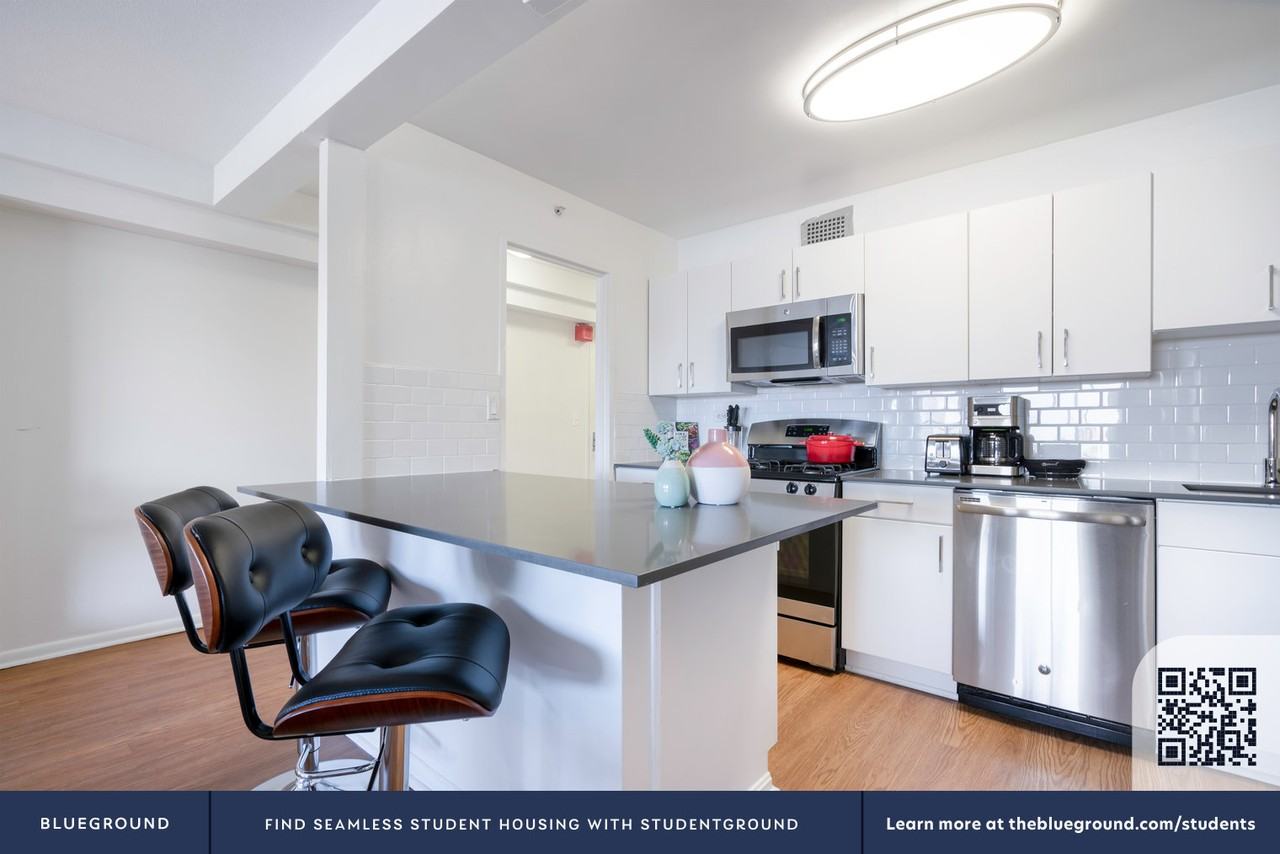 10 Emerson Place - Photo 6 of 28