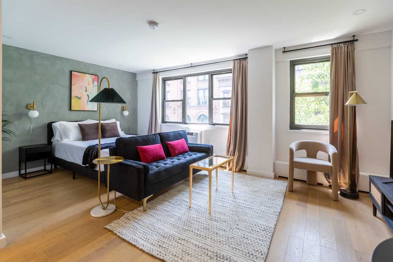 979 3rd Ave #1013710P - Photo 2 of 10