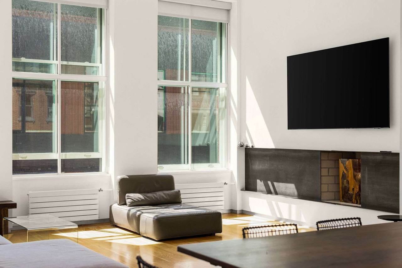 127 Spring St #1035010P - Photo 7 of 20