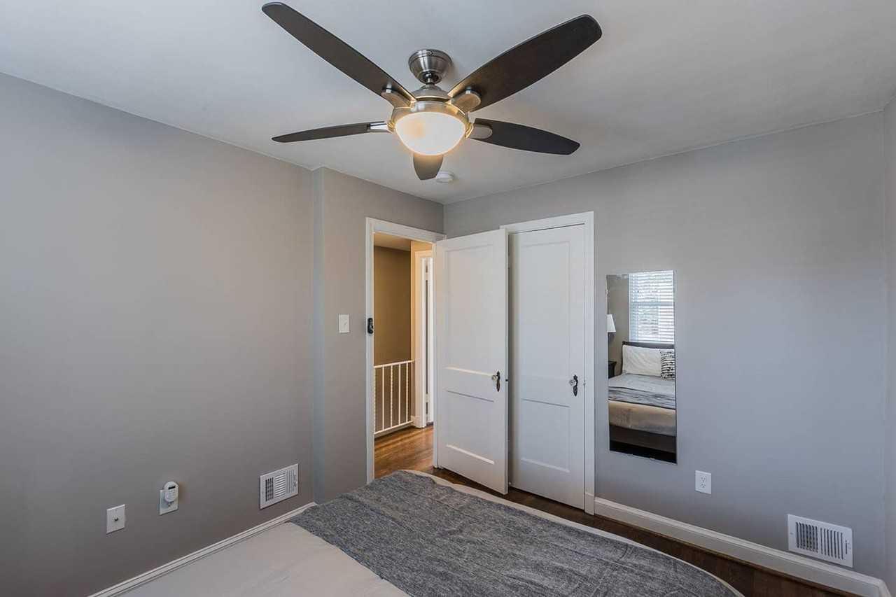 3277 Montrose Ave #1014206P - Photo 7 of 19