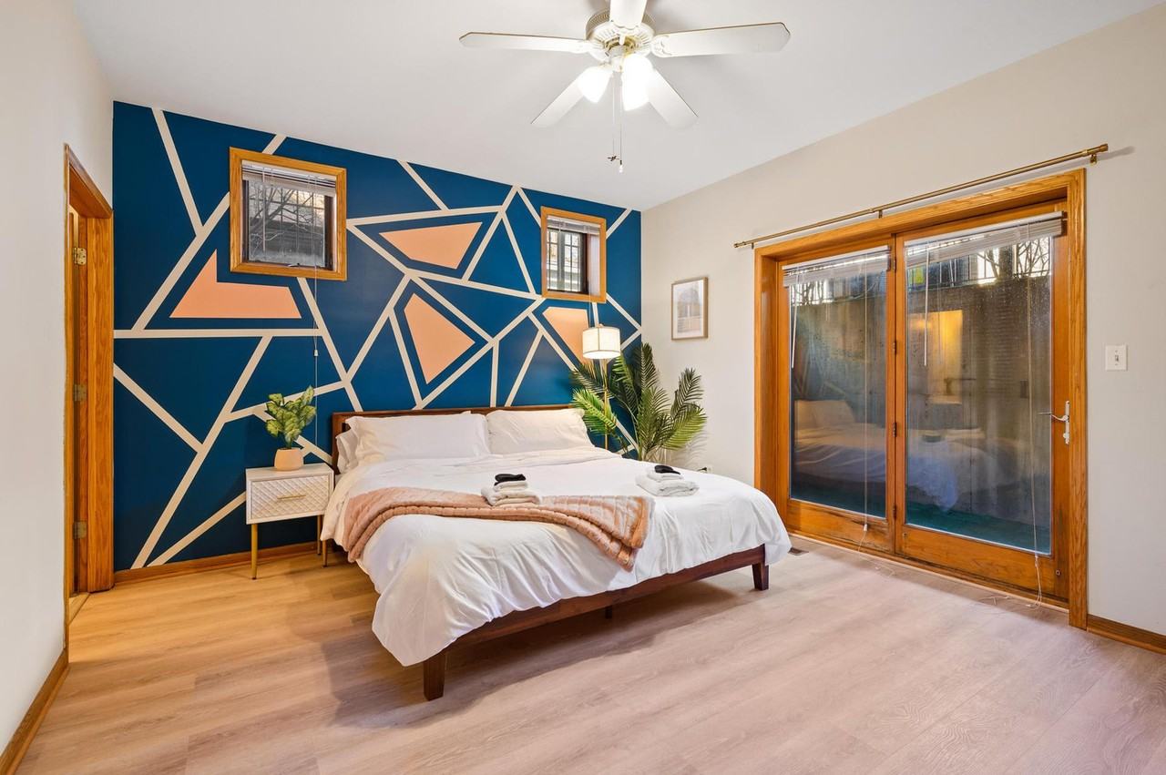 2036 W Pierce Ave #1026702P - Photo 3 of 8