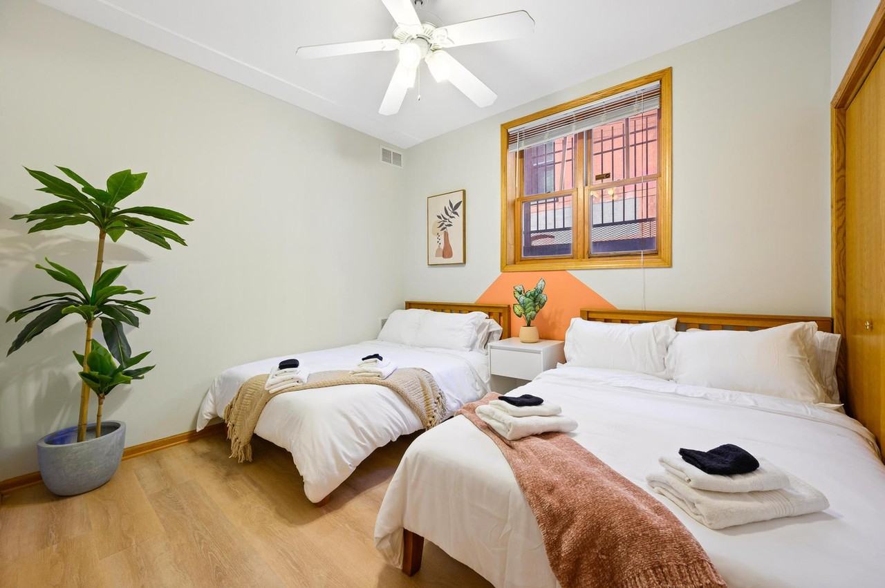 2036 W Pierce Ave #1026702P - Photo 6 of 8