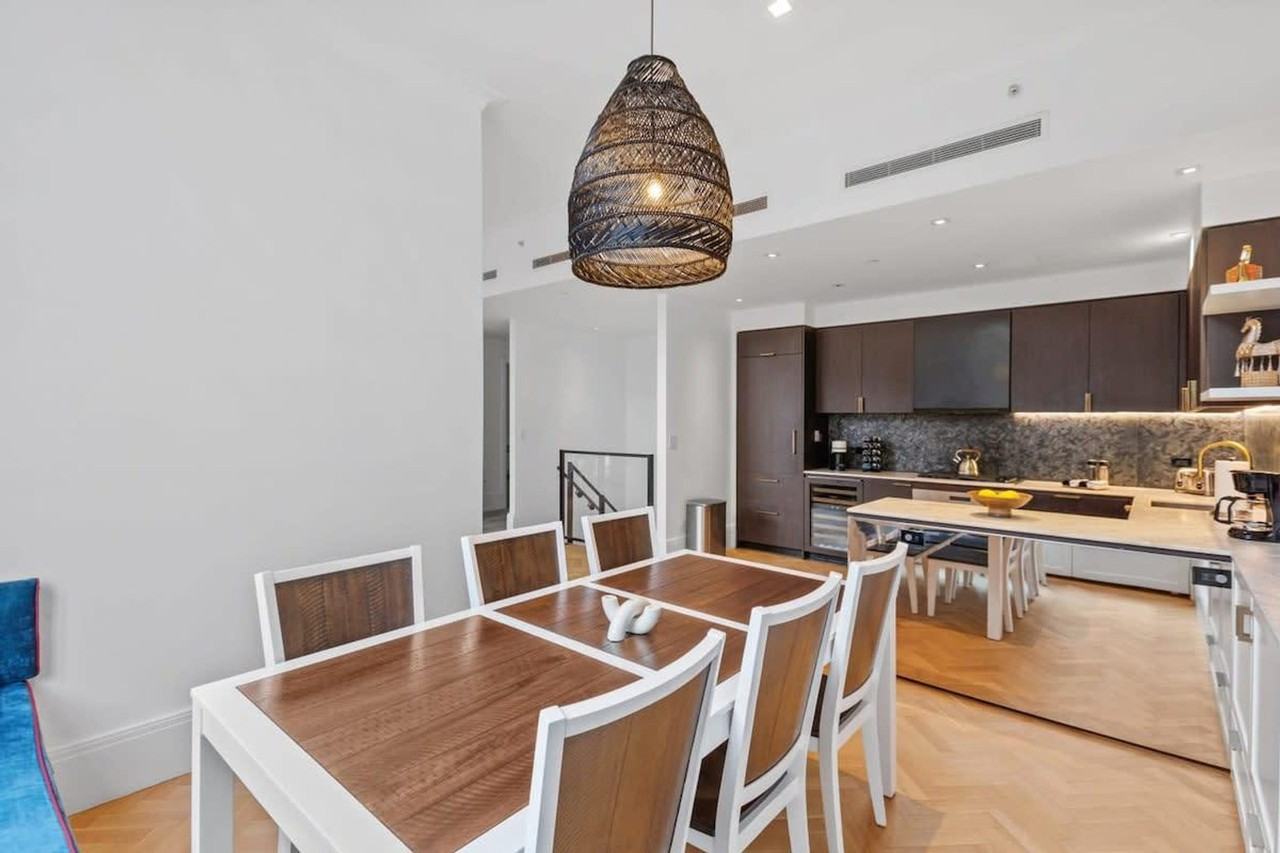 Clinton St #1031965P - Photo 3 of 29