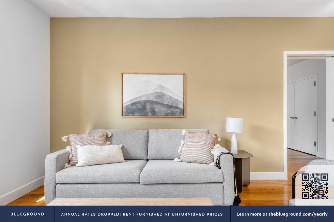 364 West 18th Street #18 - Photo 3 of 42