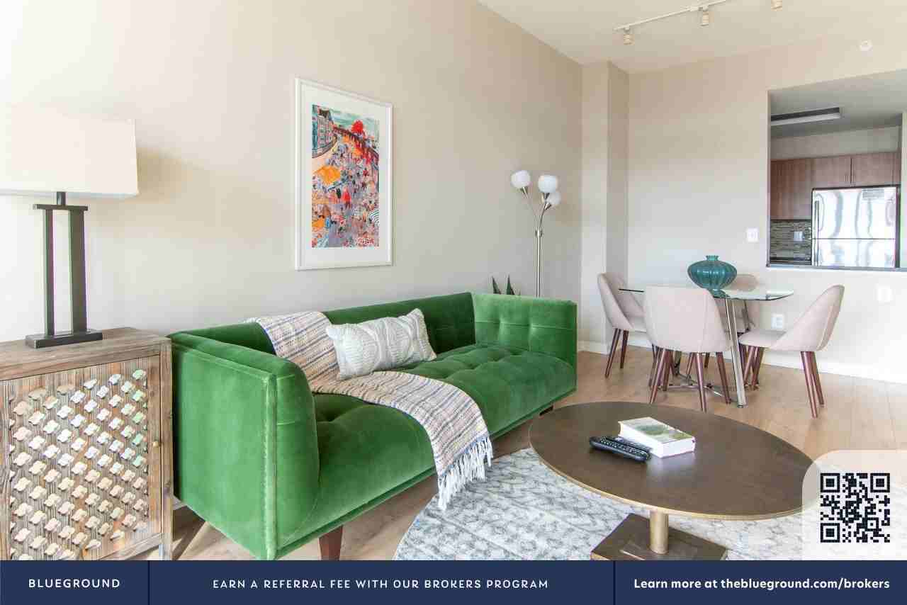 1410 N Scott St #785 - Photo 4 of 33
