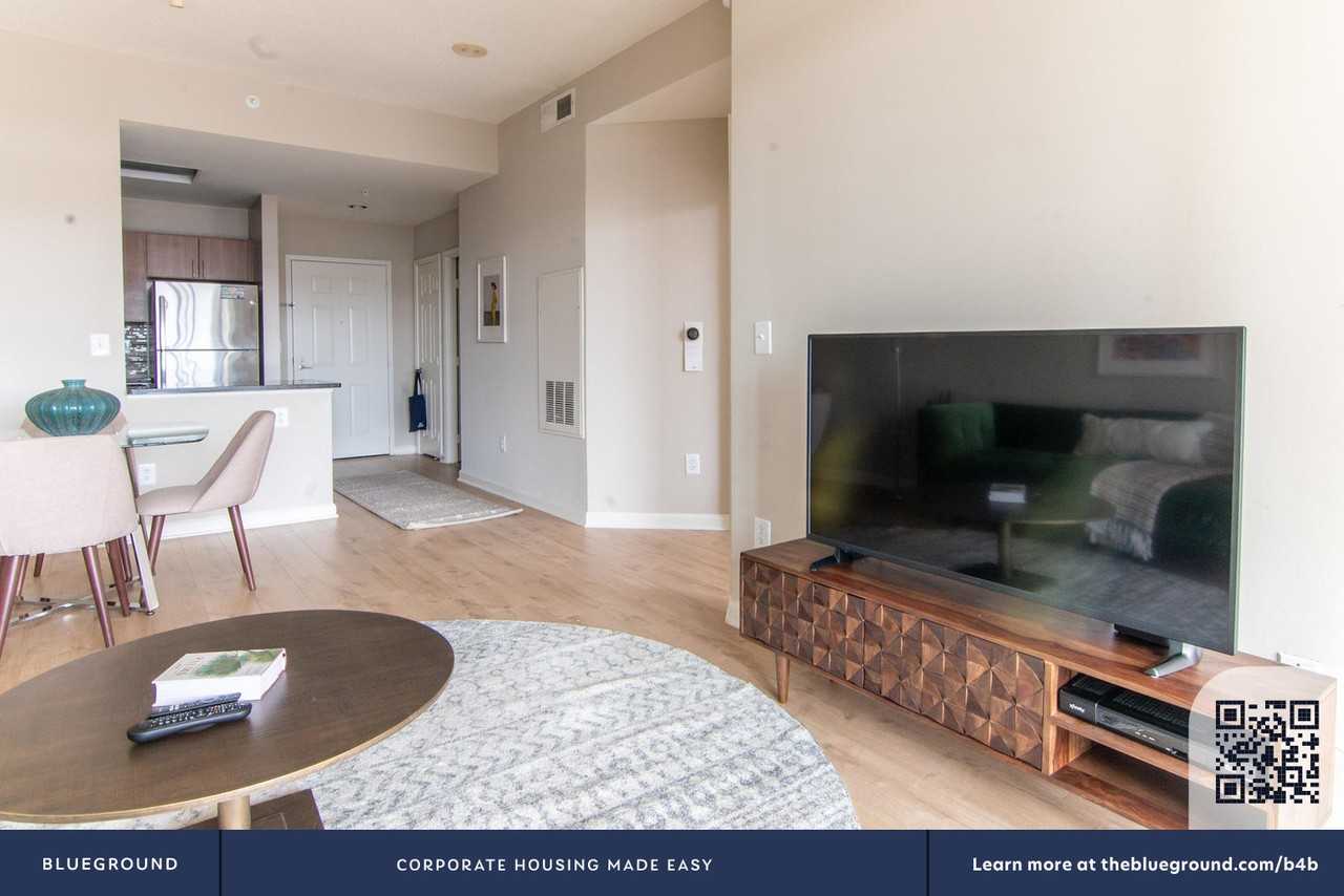 1410 N Scott St #785 - Photo 5 of 33
