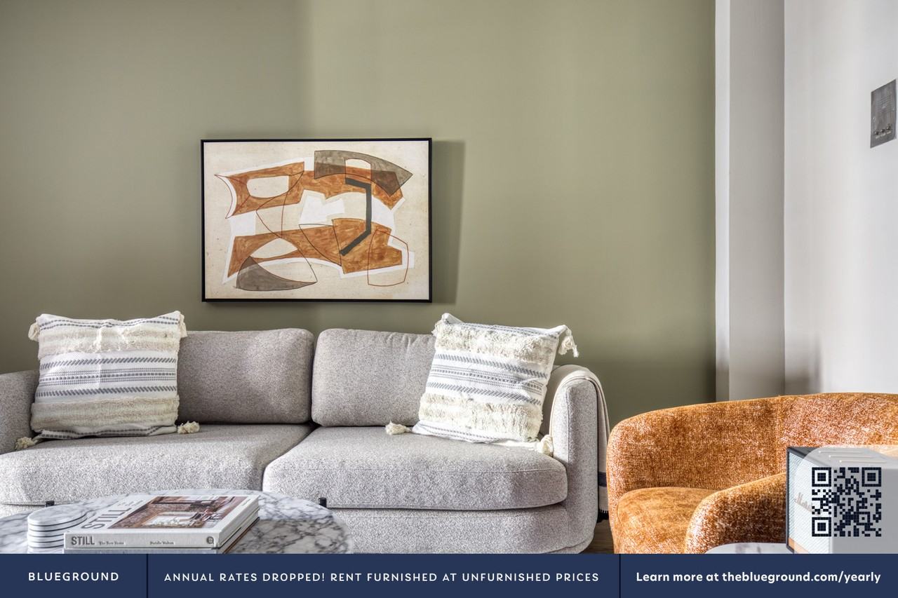 102 E 7th St #954 - Photo 3 of 20