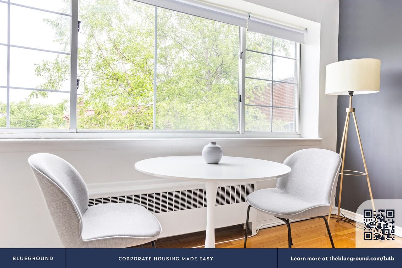 45 Green St #443 - Photo 6 of 17