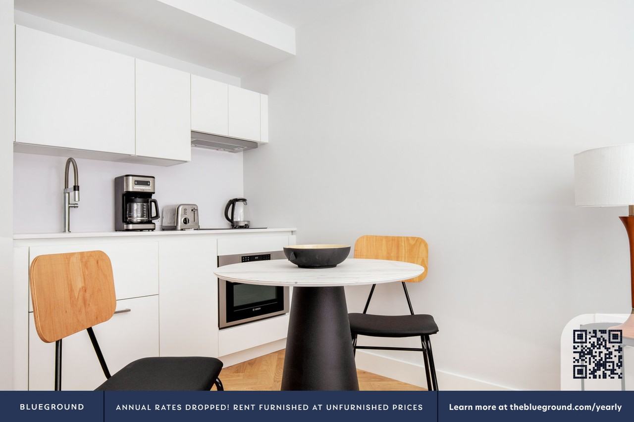 12 Commonwealth Ave #892 - Photo 3 of 17