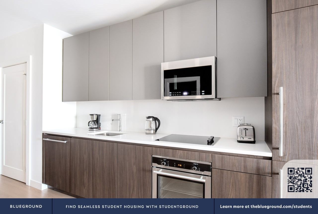 775 Beacon Street - Photo 7 of 62