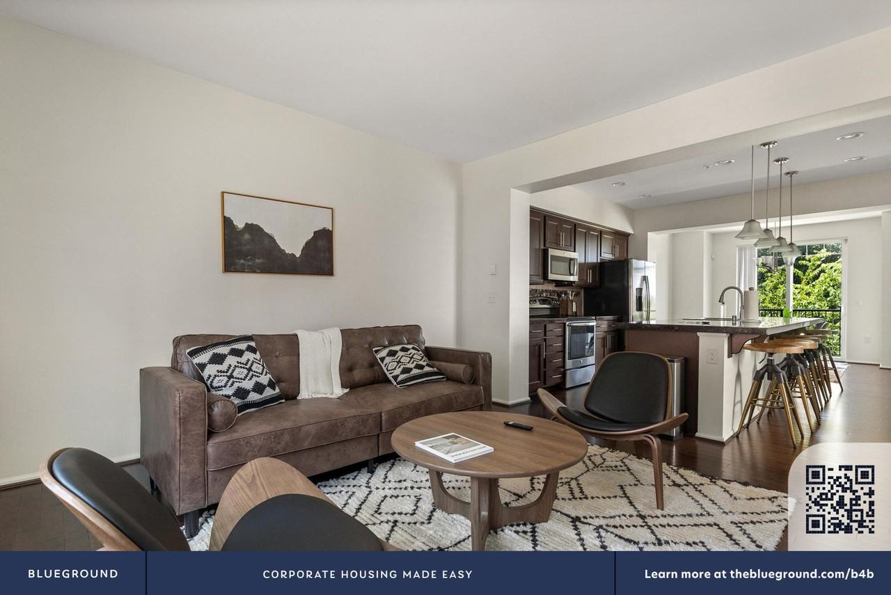 10351 156th Ln Ne #691 - Photo 5 of 33