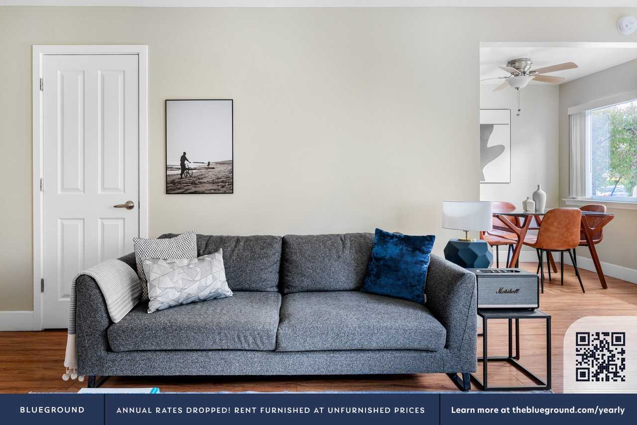 600 N Whisman Rd #462 - Photo 3 of 30