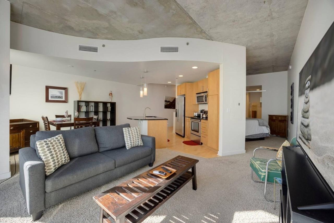 930 15th St #1013131P - Photo 2 of 15