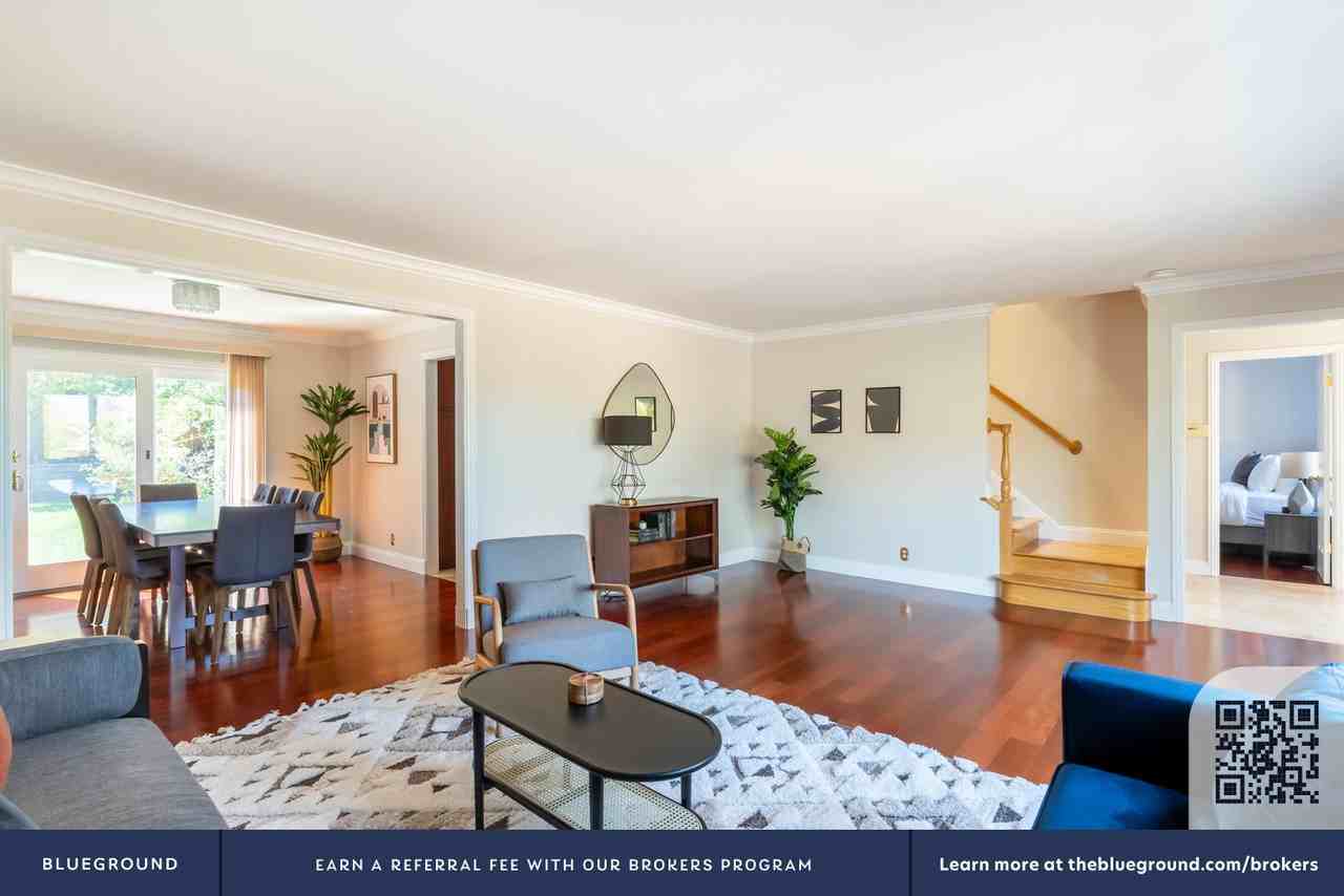 120 Belvue Dr #1614 - Photo 4 of 40