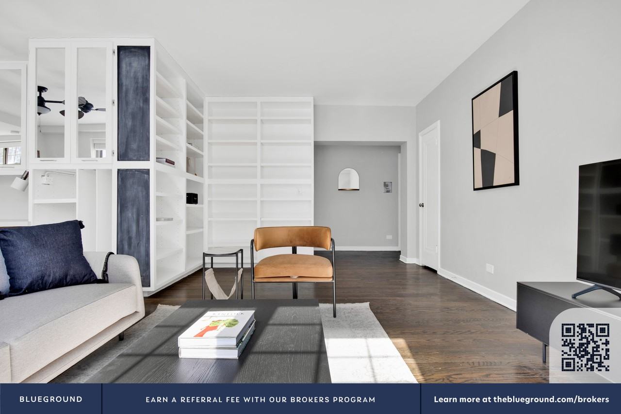 2766 Hampton Pkwy #600 - Photo 5 of 26