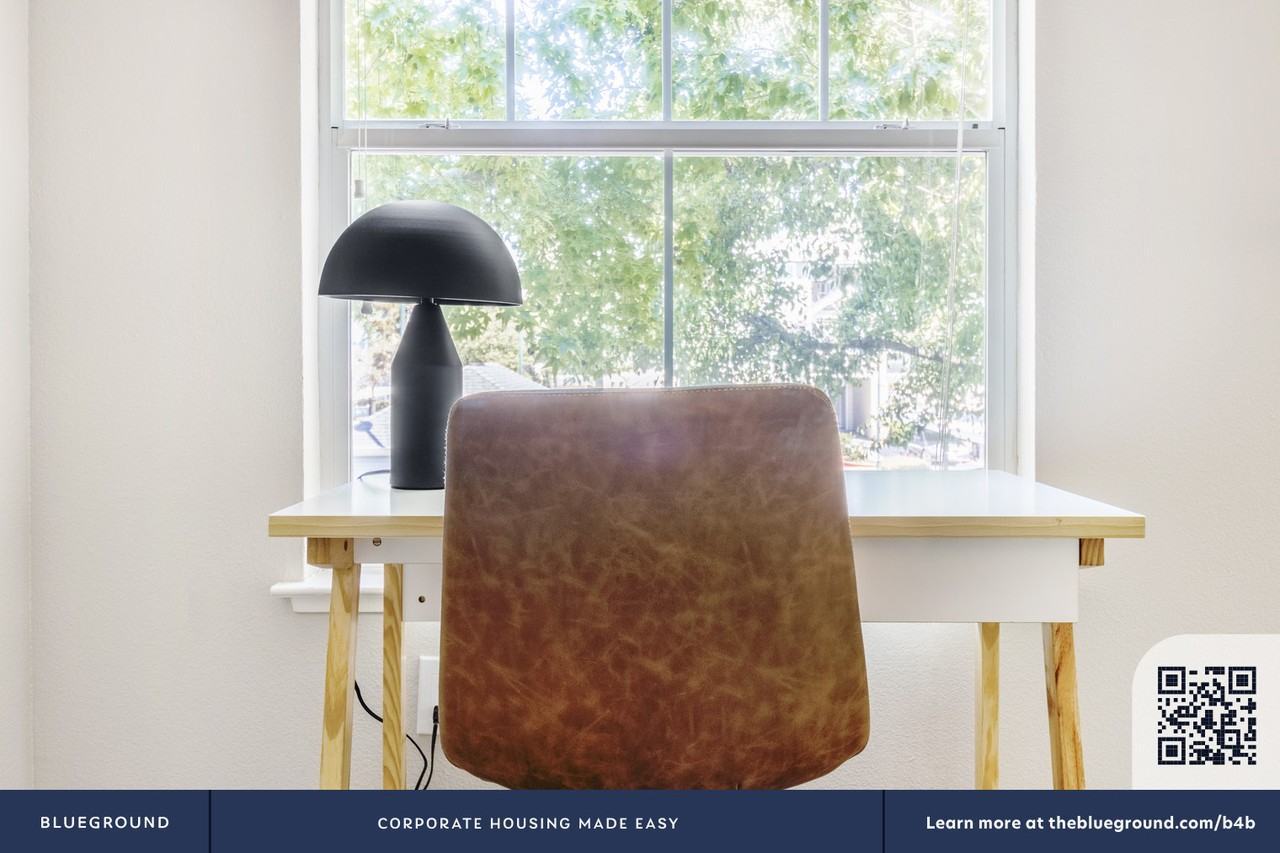 1850 Nantucket Cir #578 - Photo 5 of 26