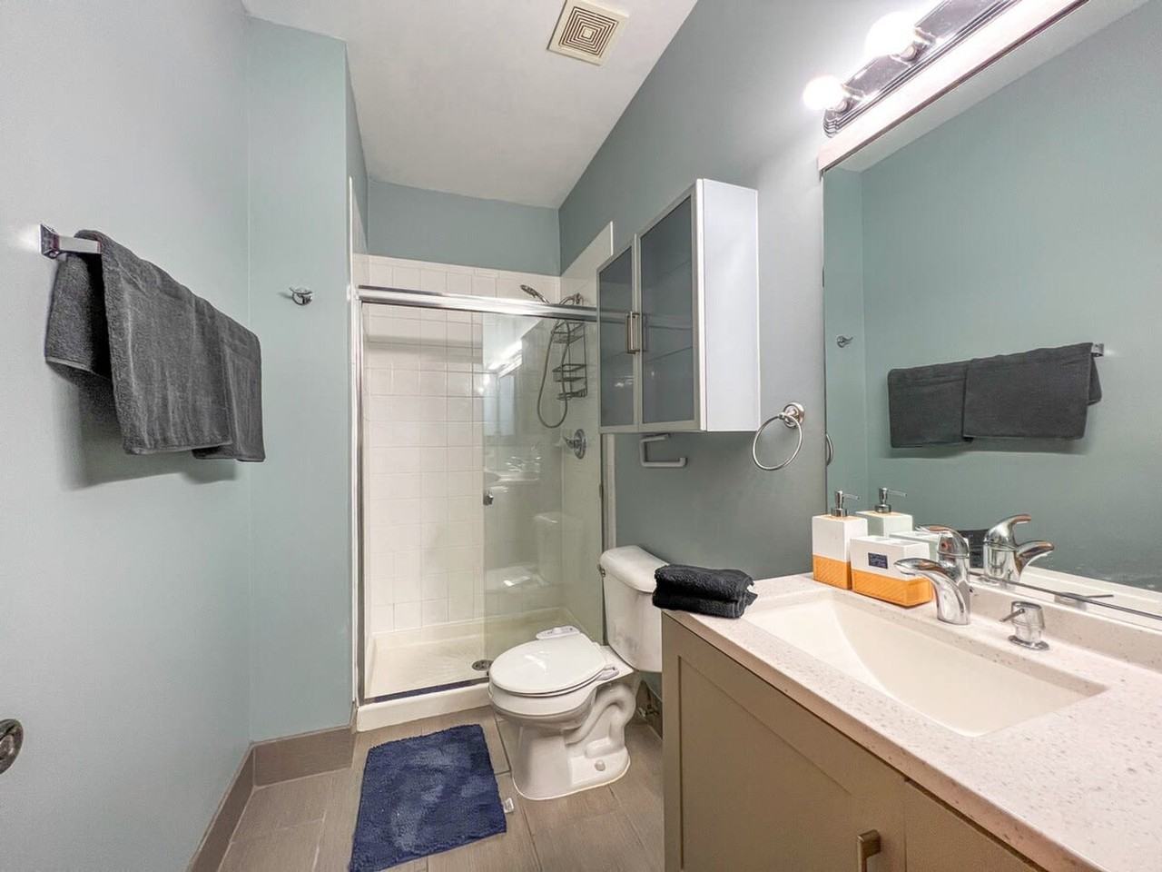 1418 North Talman Avenue #1026698P - Photo 4 of 15