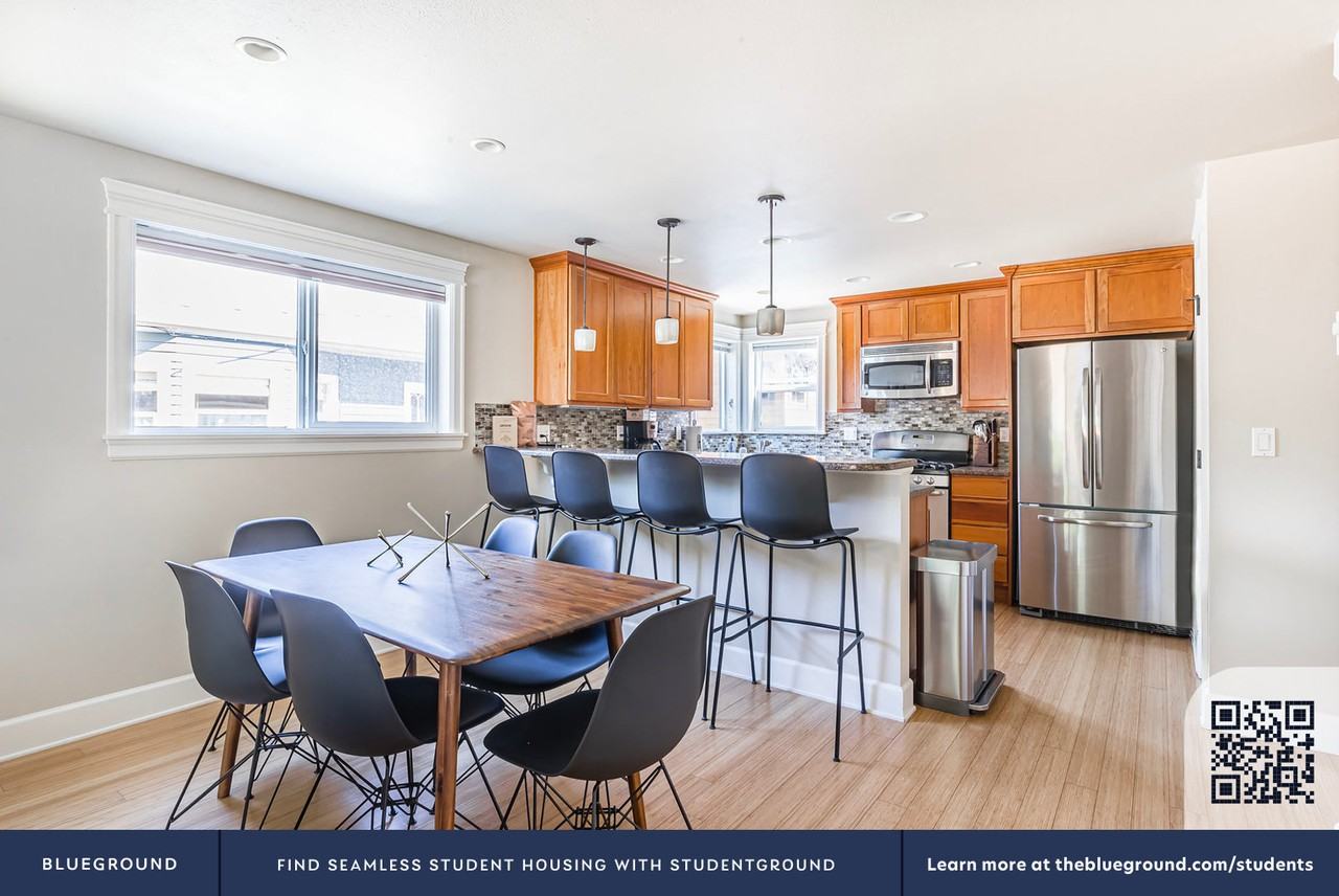 3440 23rd Ave W #670 - Photo 6 of 24