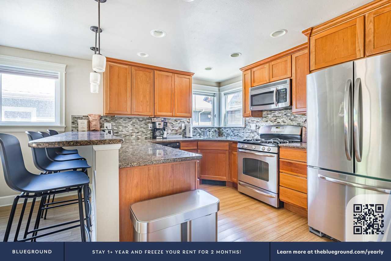 3440 23rd Ave W #670 - Photo 7 of 24