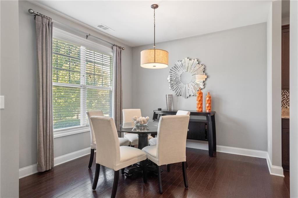 1739 Hollingsworth Blvd Nw - Photo 3 of 25