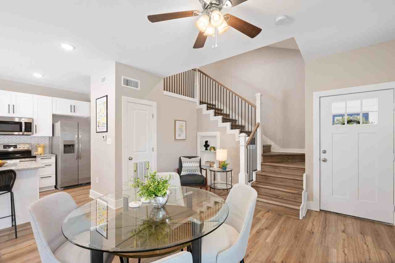 420 Craig St #C4 - Photo 2 of 41