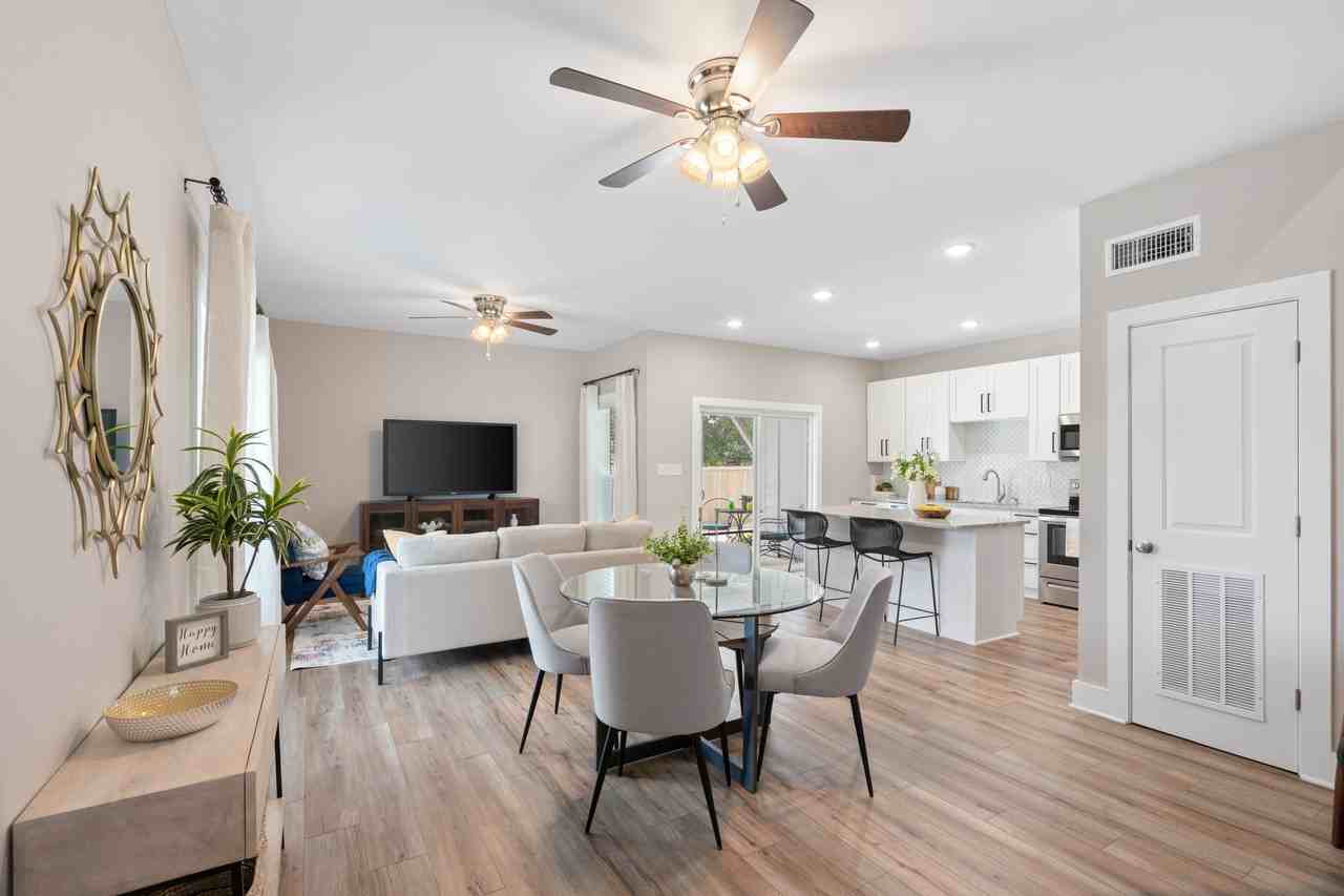 420 Craig St #C4 - Photo 7 of 41