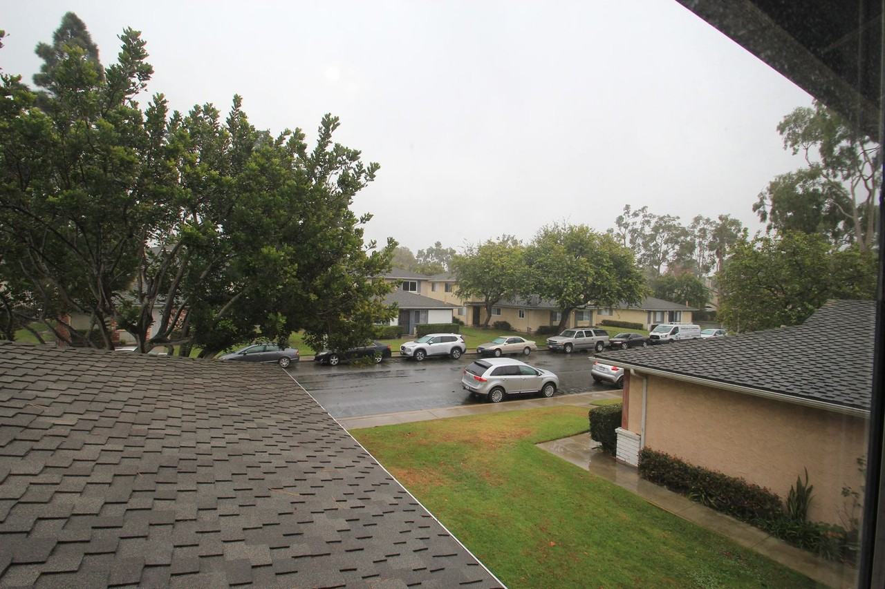 2583 Sextant Ave - Photo 7 of 12