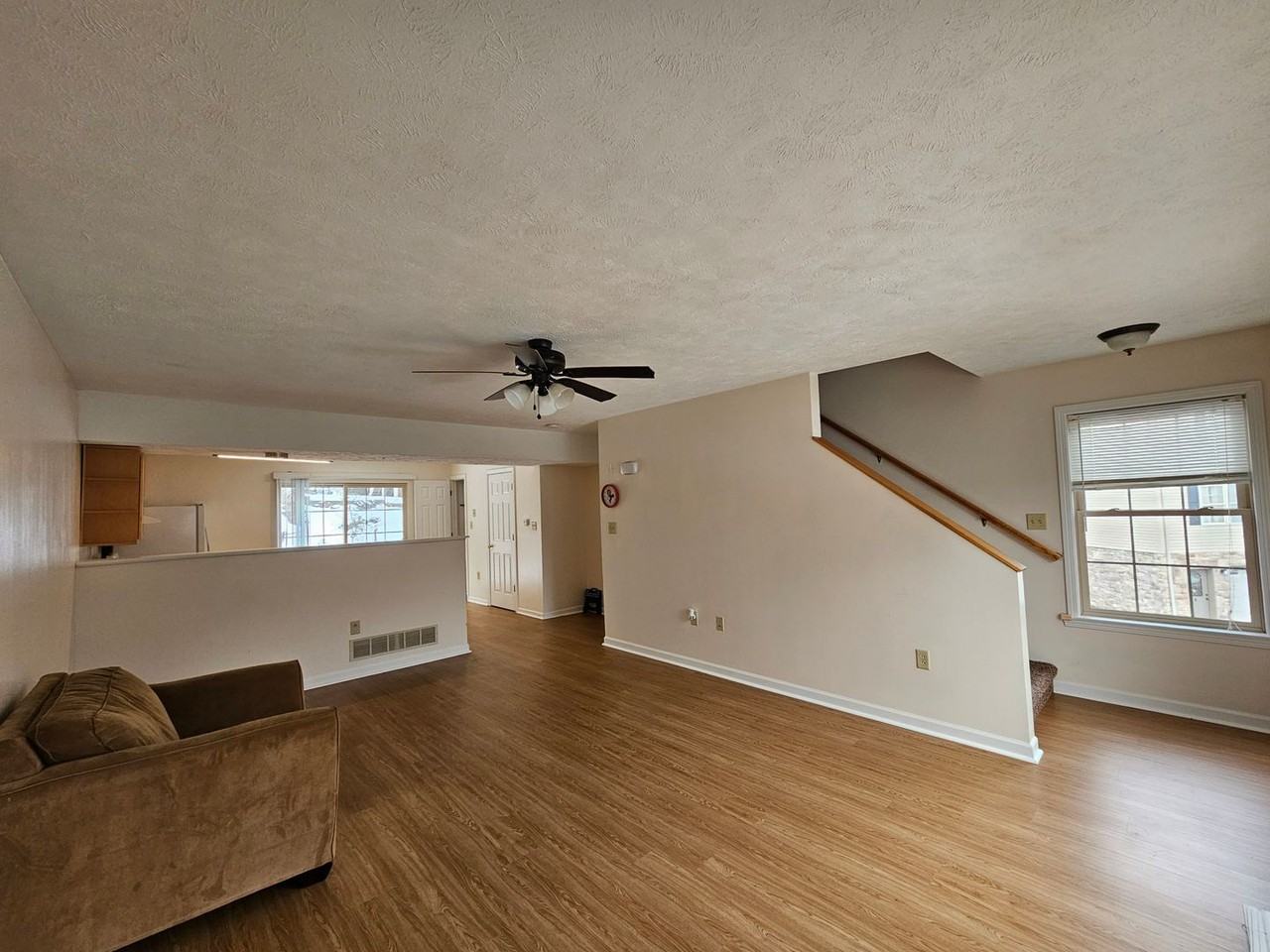 7 Pineview Pl - Photo 4 of 22