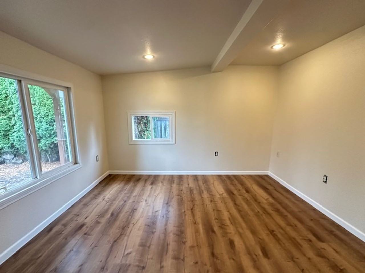 1727 9th St - Photo 2 of 15