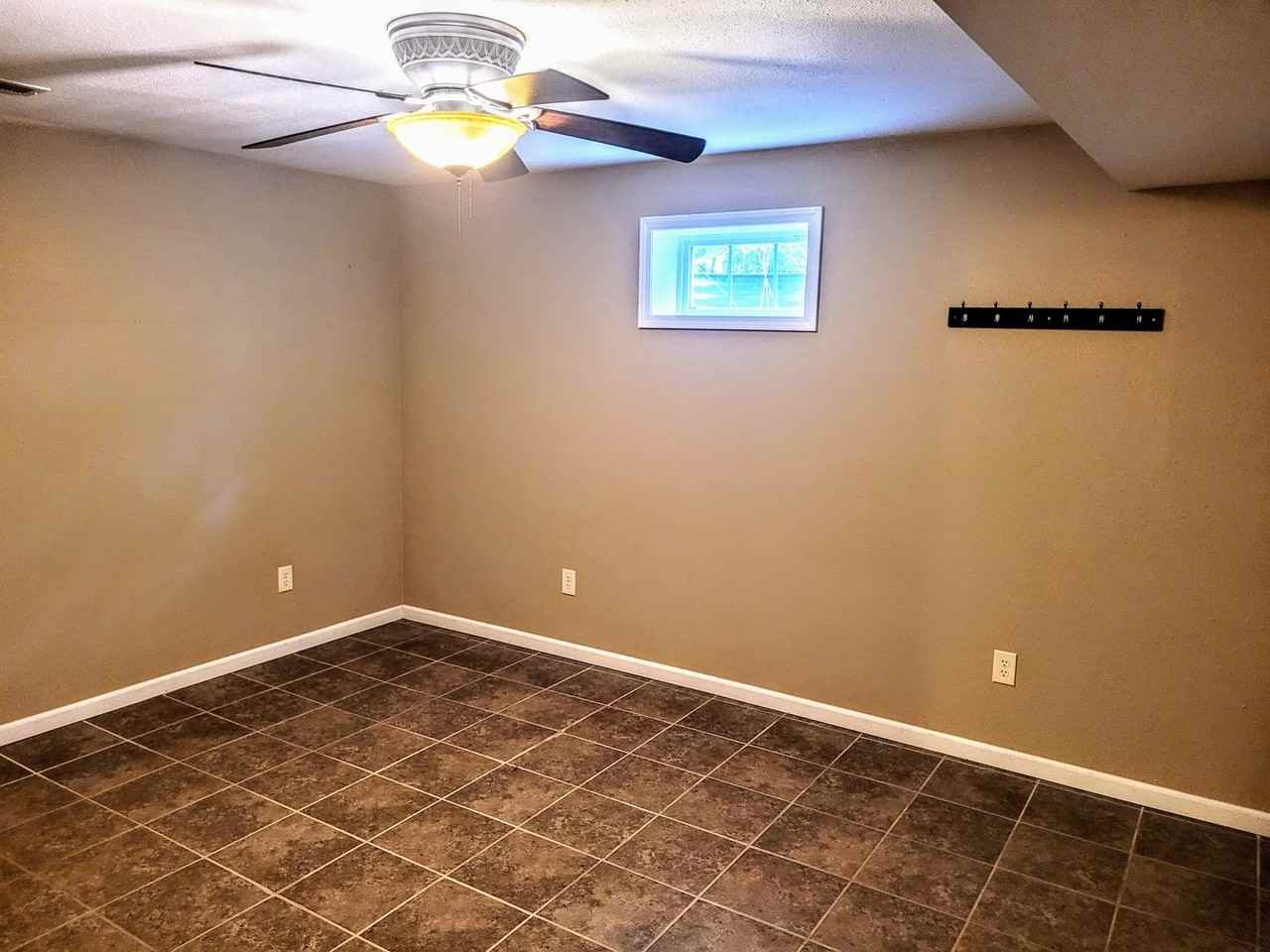 22197A Reliable Rd - Photo 3 of 10