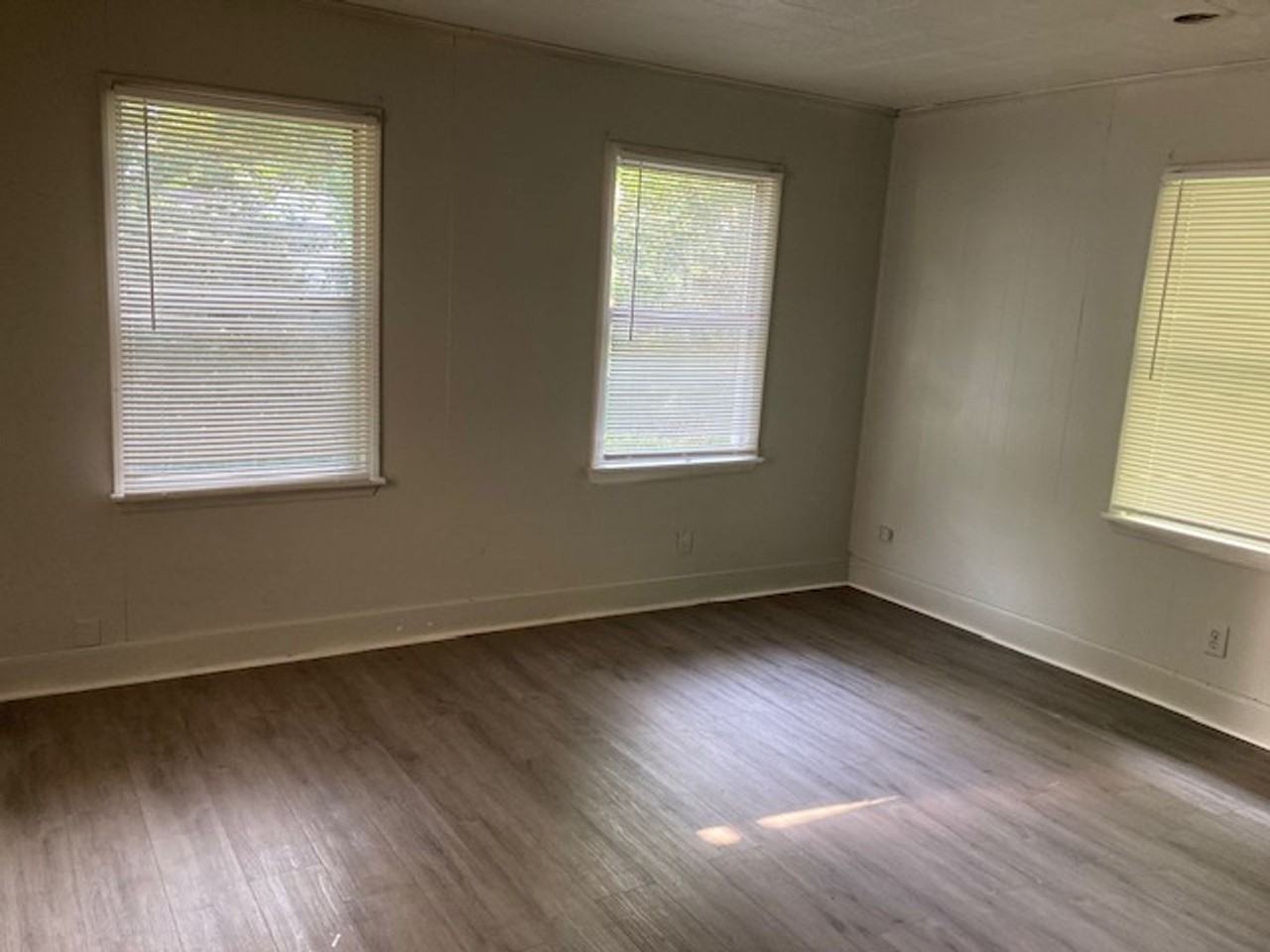 13500 Leila St - Photo 7 of 9