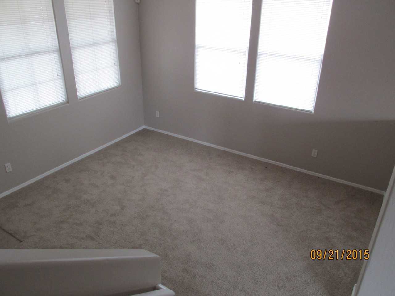 3239 W Saint Anne Ave - Photo 3 of 34