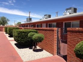 1 Bedroom/1 Bathroom Apartments with REFRIGERATED AIR - Photo 1 of 1