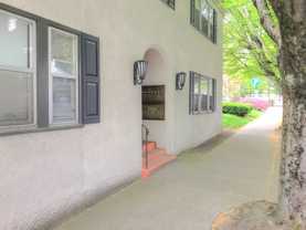 MCLAC01 - Photo 1 of 1