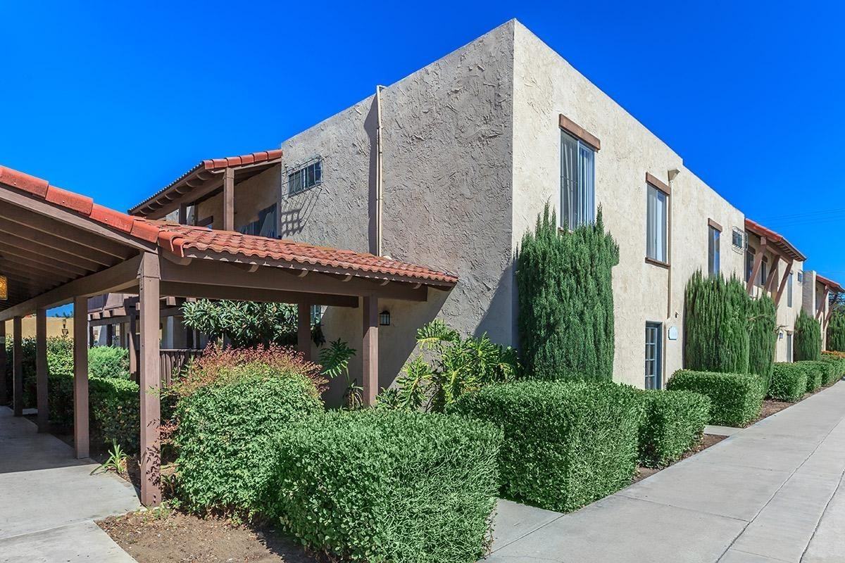 Portofino Apartments - Photo 3 of 50