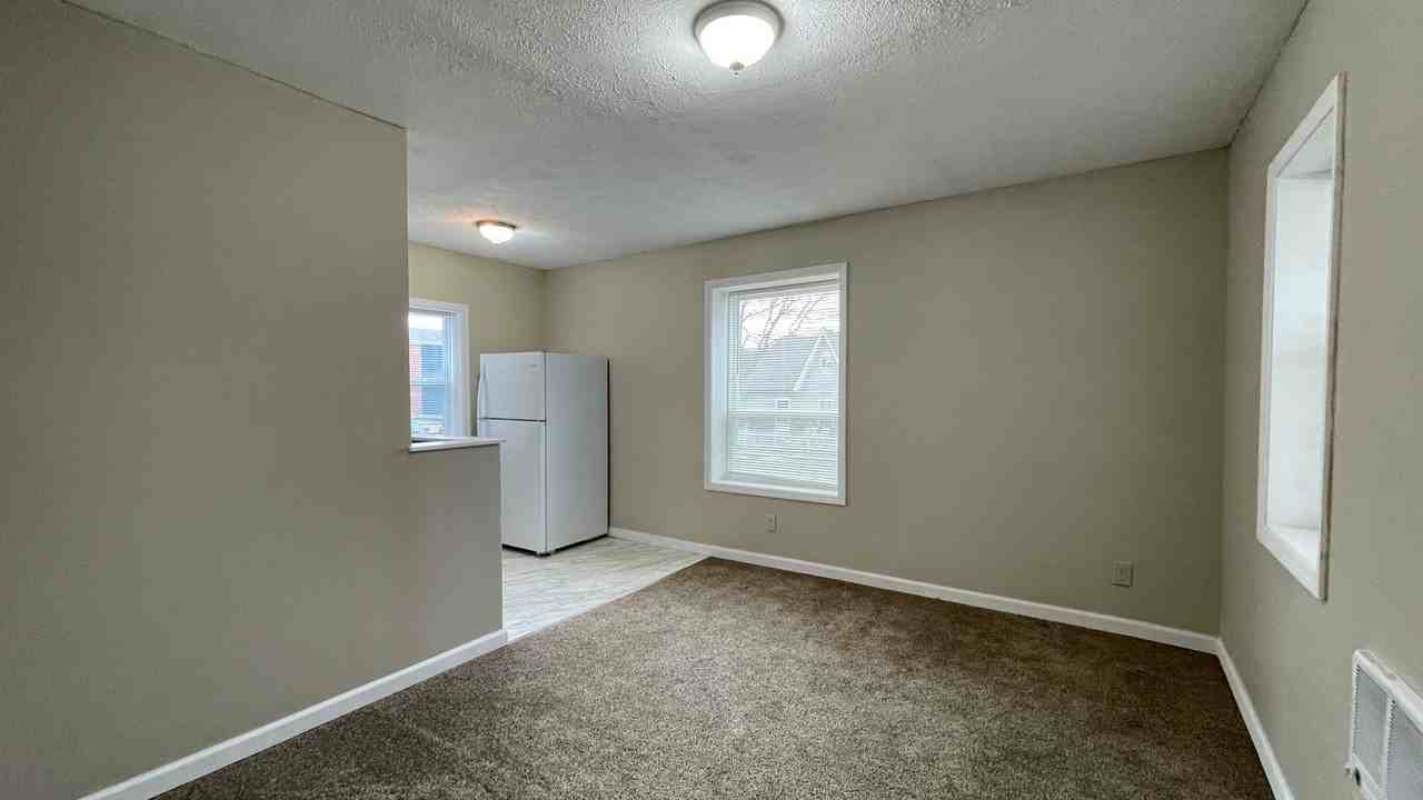 111 E Front St - Photo 4 of 12