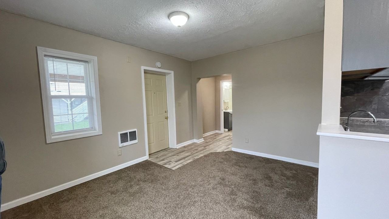111 E Front St - Photo 7 of 12
