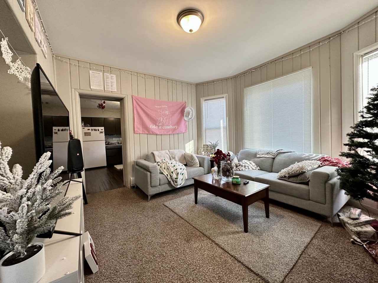 516 N 16th Ave E - Photo 6 of 16