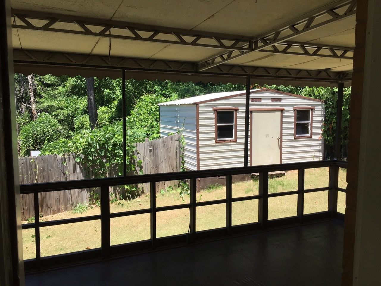 4855 Toney Dr - Photo 5 of 19