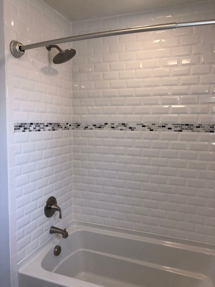 2502 Oakland Ave - Photo 7 of 12