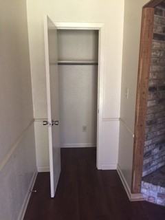 6227 Southcrest Dr - Photo 3 of 11