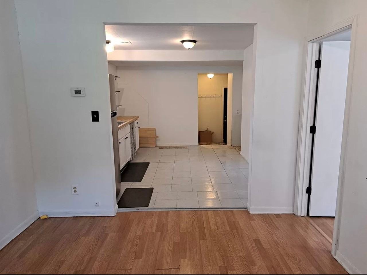 205 N Elm St - Photo 5 of 9