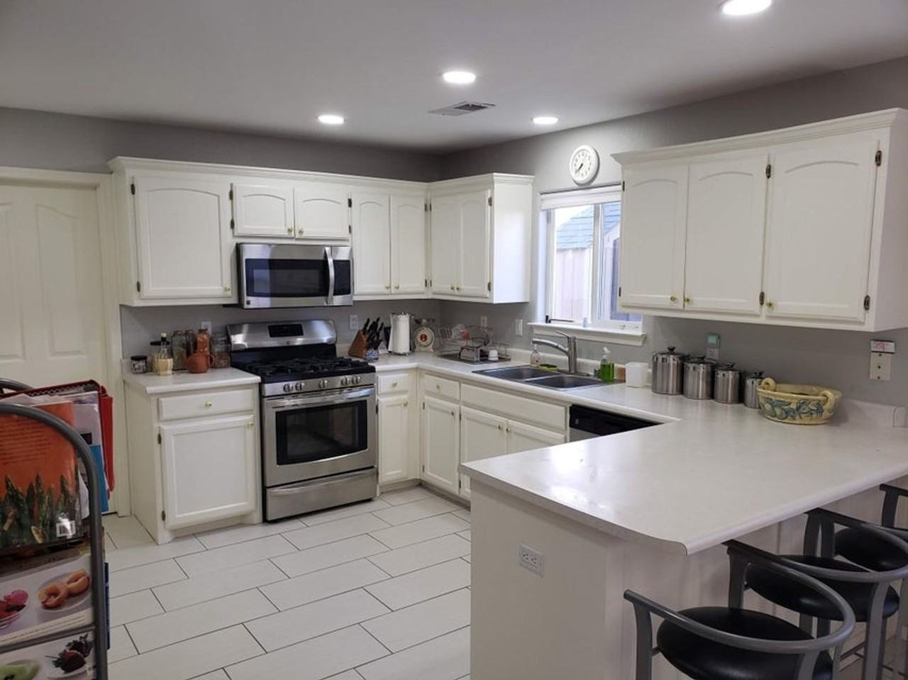 1827 Vasilion Pl Nw - Photo 6 of 8