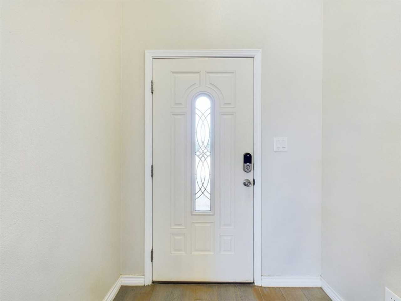 1624 S Plum St - Photo 3 of 23