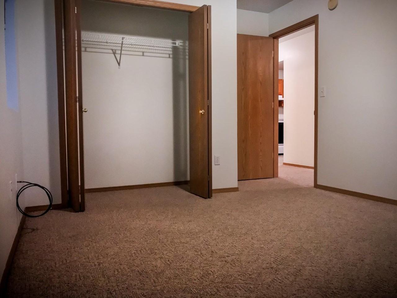 SAT RENTALS - Photo 2 of 10