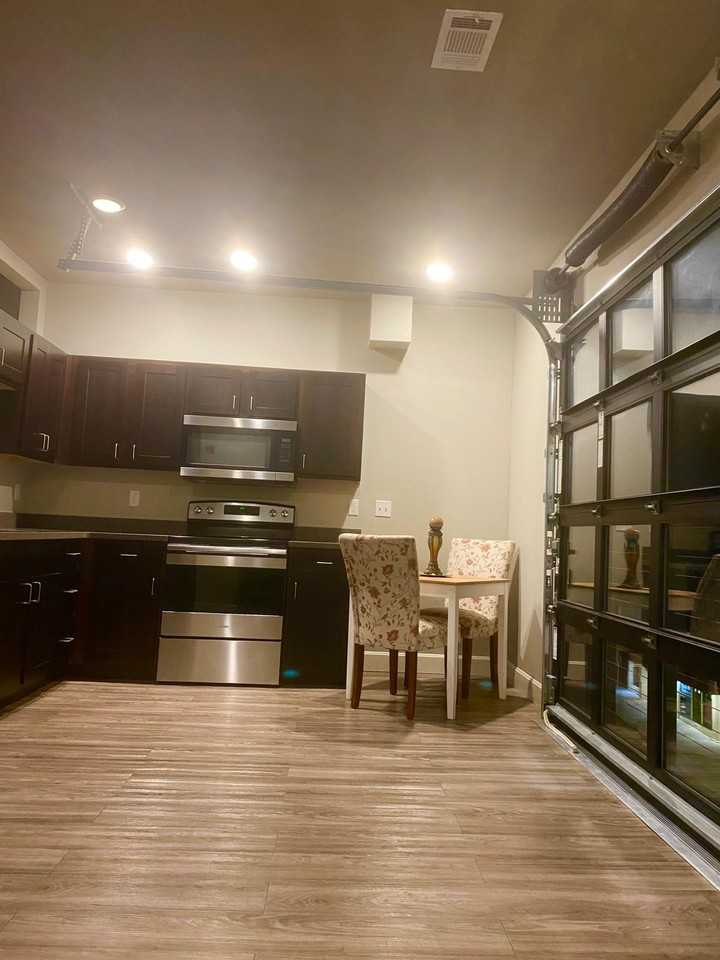 800 New Hampshire St #413 - Photo 2 of 18