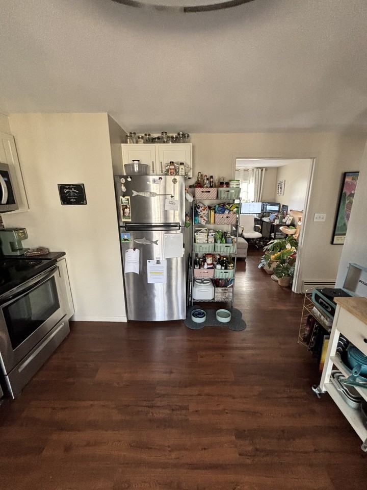 60 Woodland Rd Apt B7 #NA - Photo 3 of 11