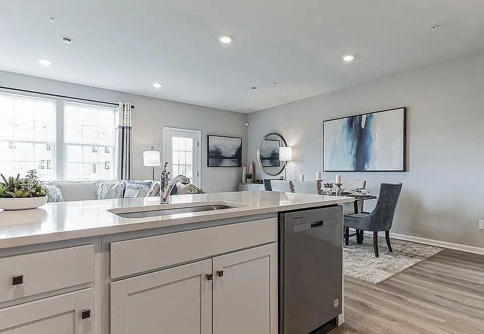 1102 Martin Rd #1102 - Photo 6 of 29