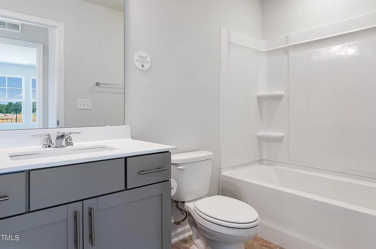 253 Peebles Dr #253 - Photo 2 of 13