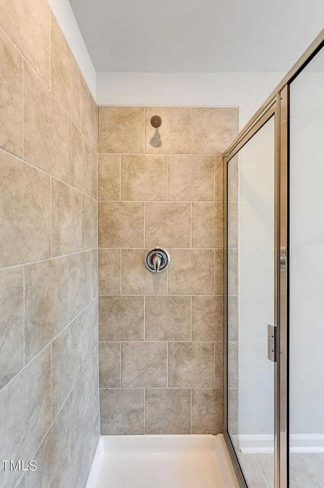 253 Peebles Dr #253 - Photo 4 of 13